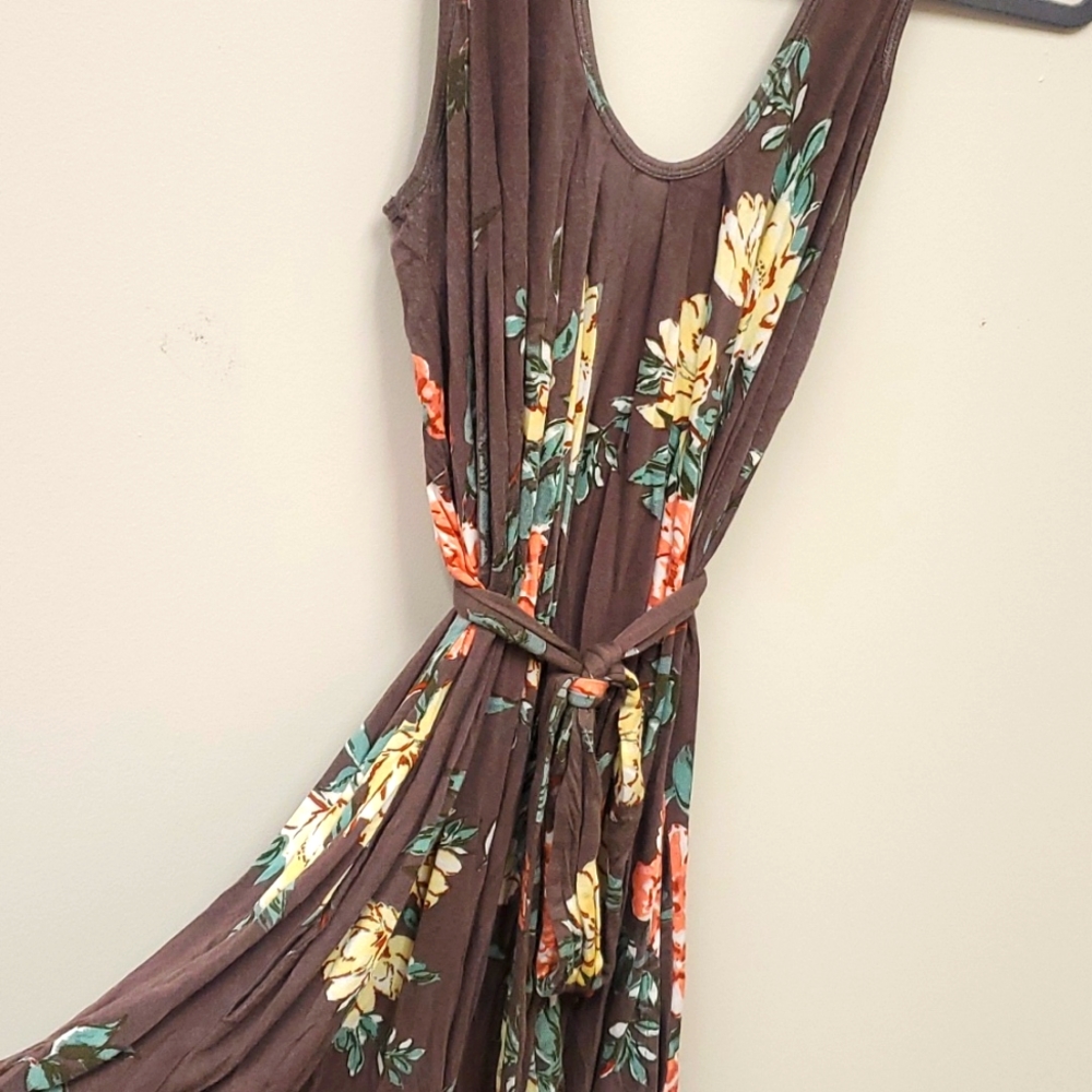 Latched Mama romper floral design Standard size 6-18 (will fit sizes 6 to 18)